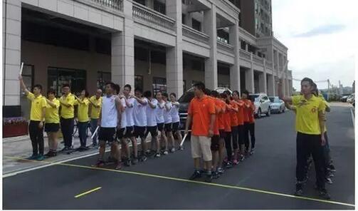 用運動揮灑激情,用青春綻放活力——趣味運動會回顧